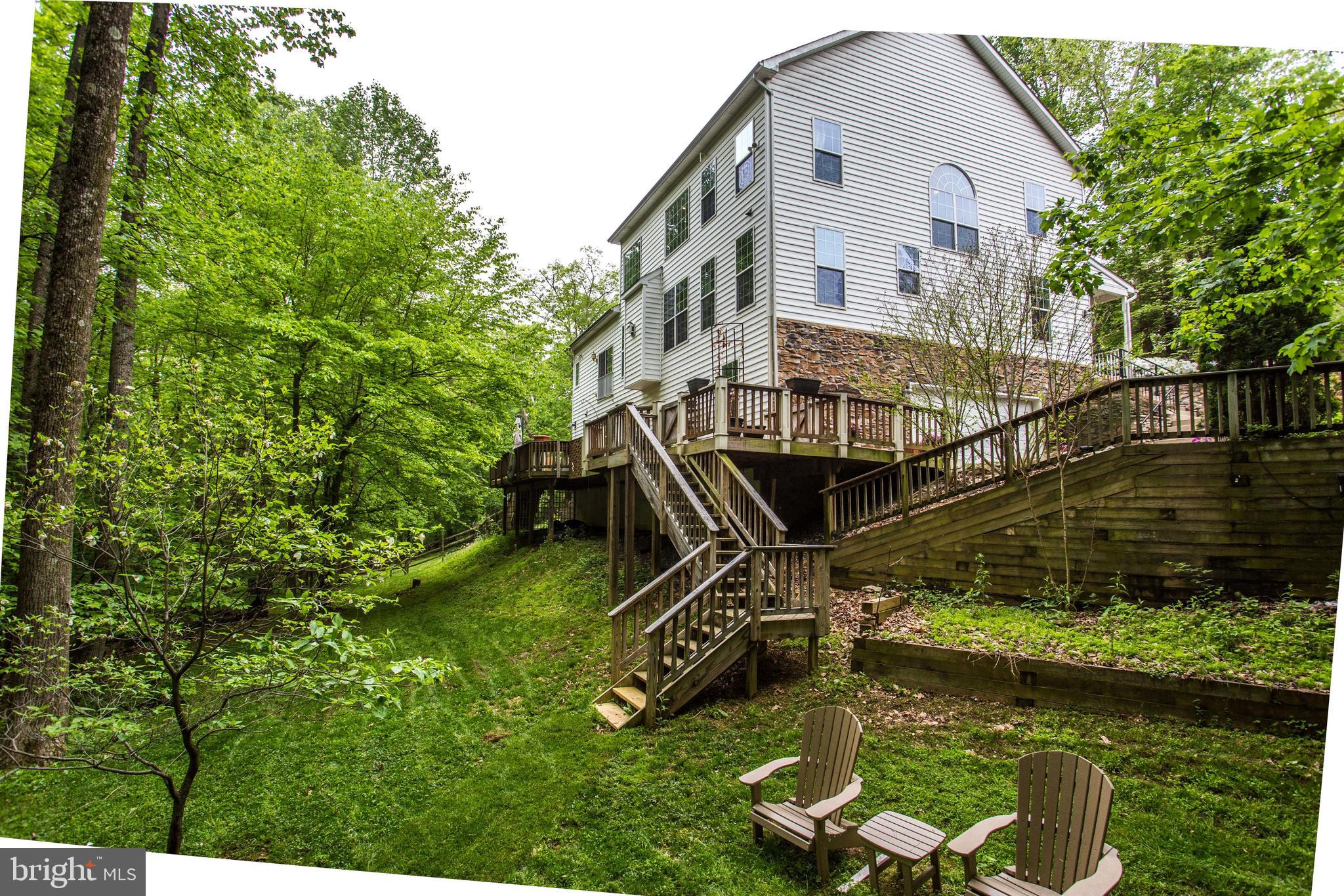 HUNGERFORD MANOR - Residential