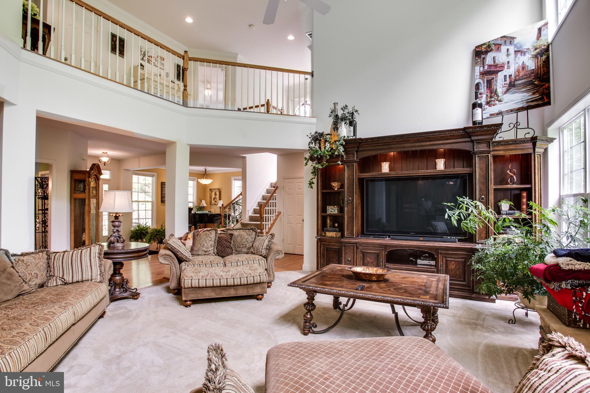 HUNGERFORD MANOR - Residential