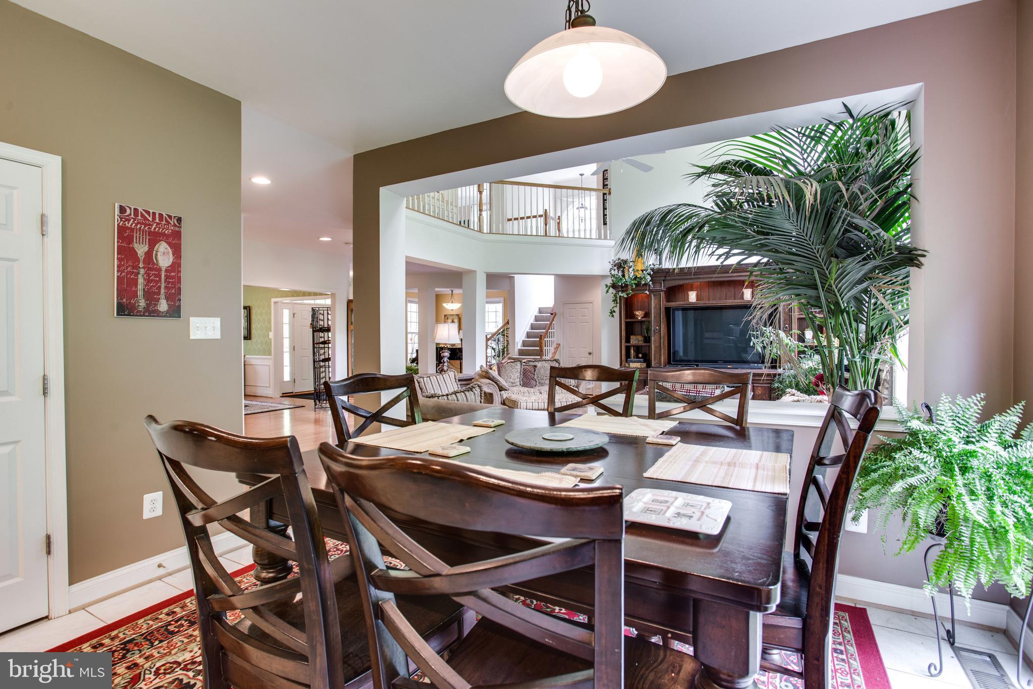 HUNGERFORD MANOR - Residential