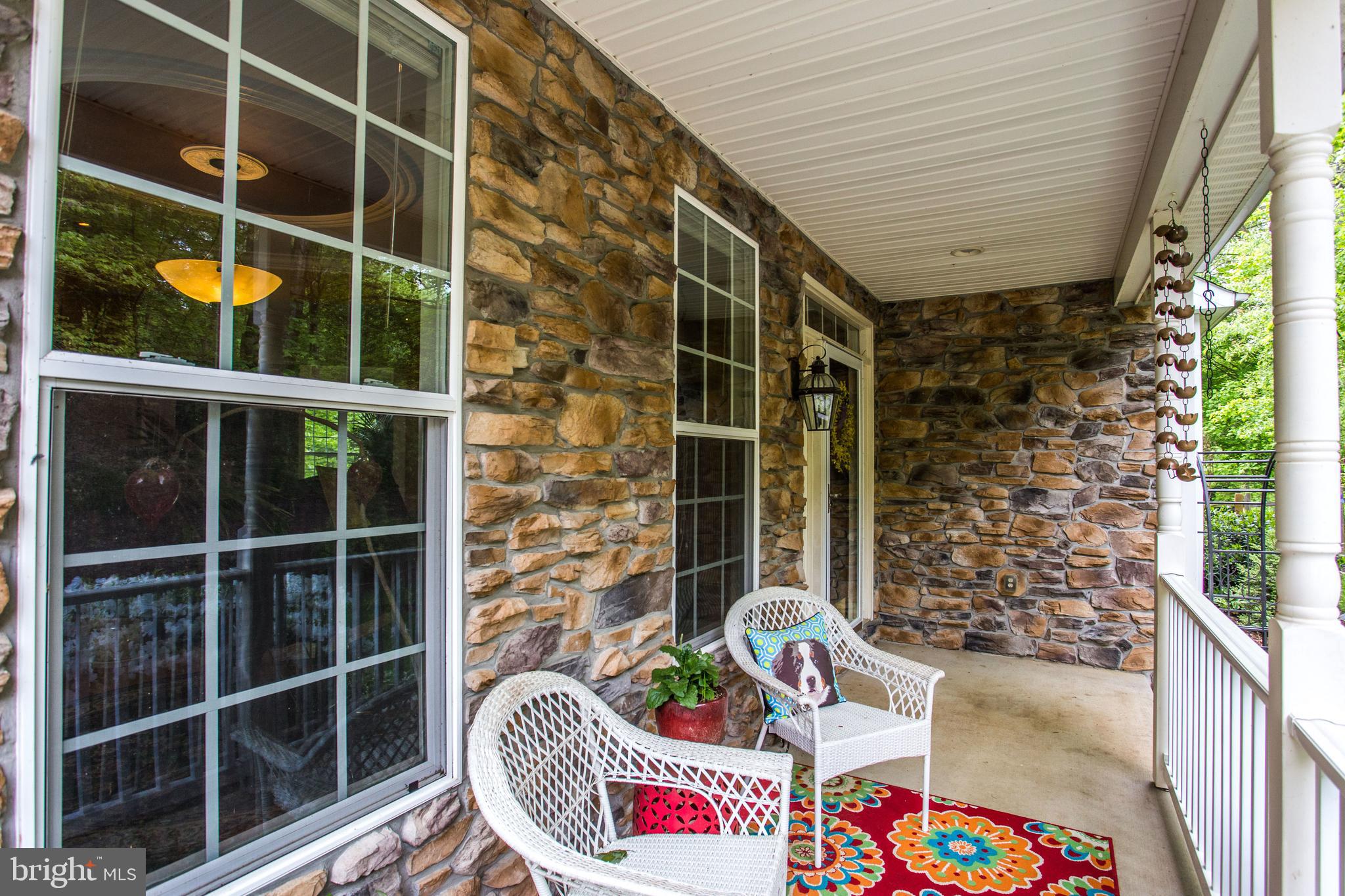 HUNGERFORD MANOR - Residential