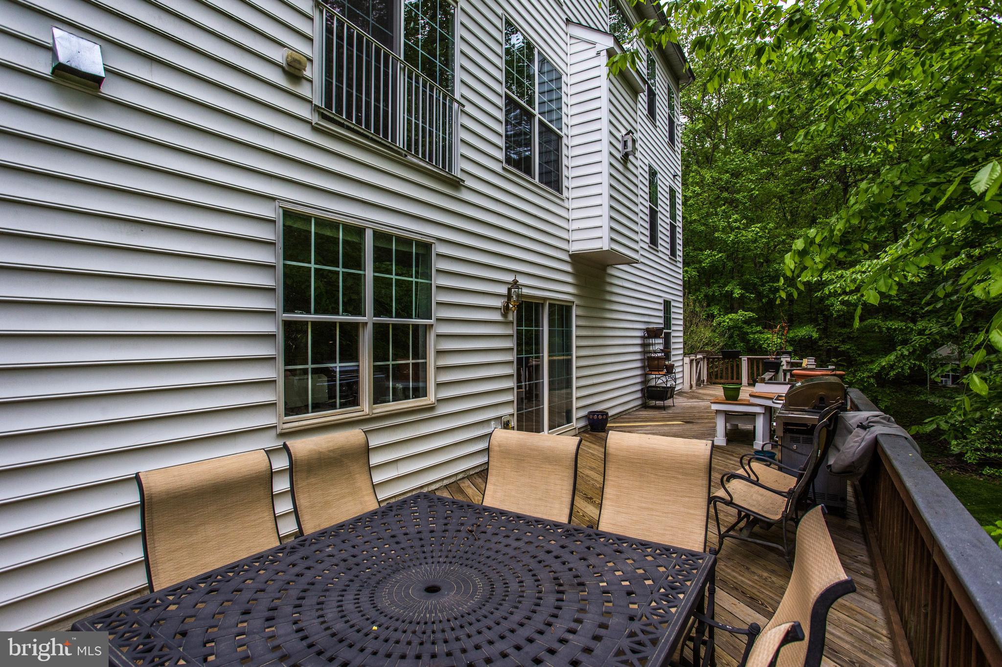 HUNGERFORD MANOR - Residential