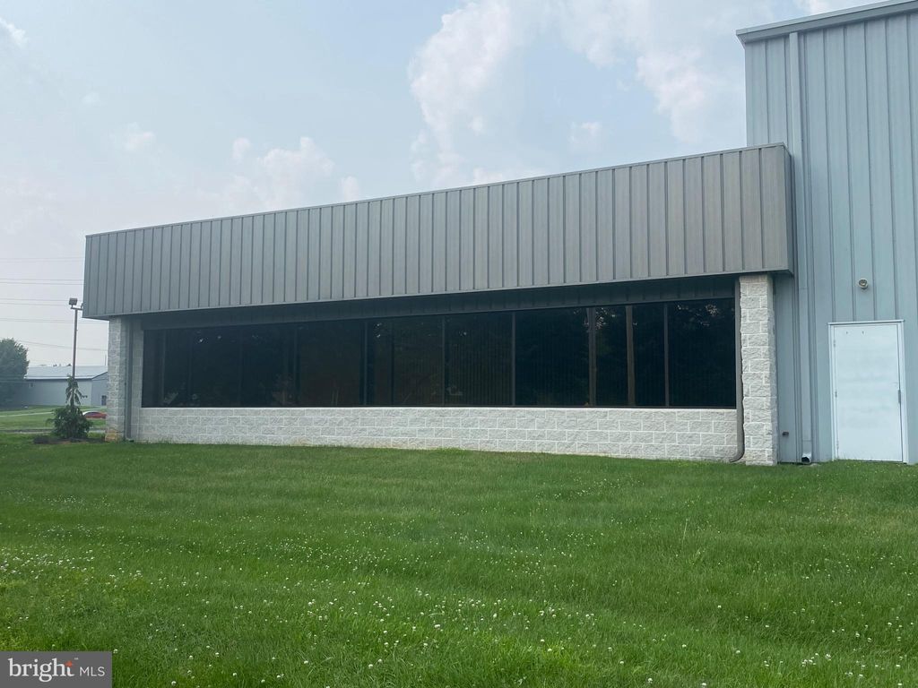 Photo of 171 Greenfield Road, LANCASTER, PA 17601 (MLS # PALA2074744)