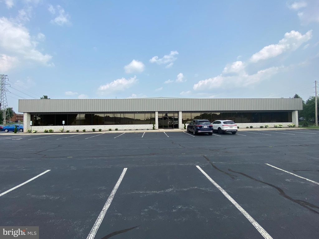 Photo of 171 Greenfield Road, LANCASTER, PA 17601 (MLS # PALA2074744)