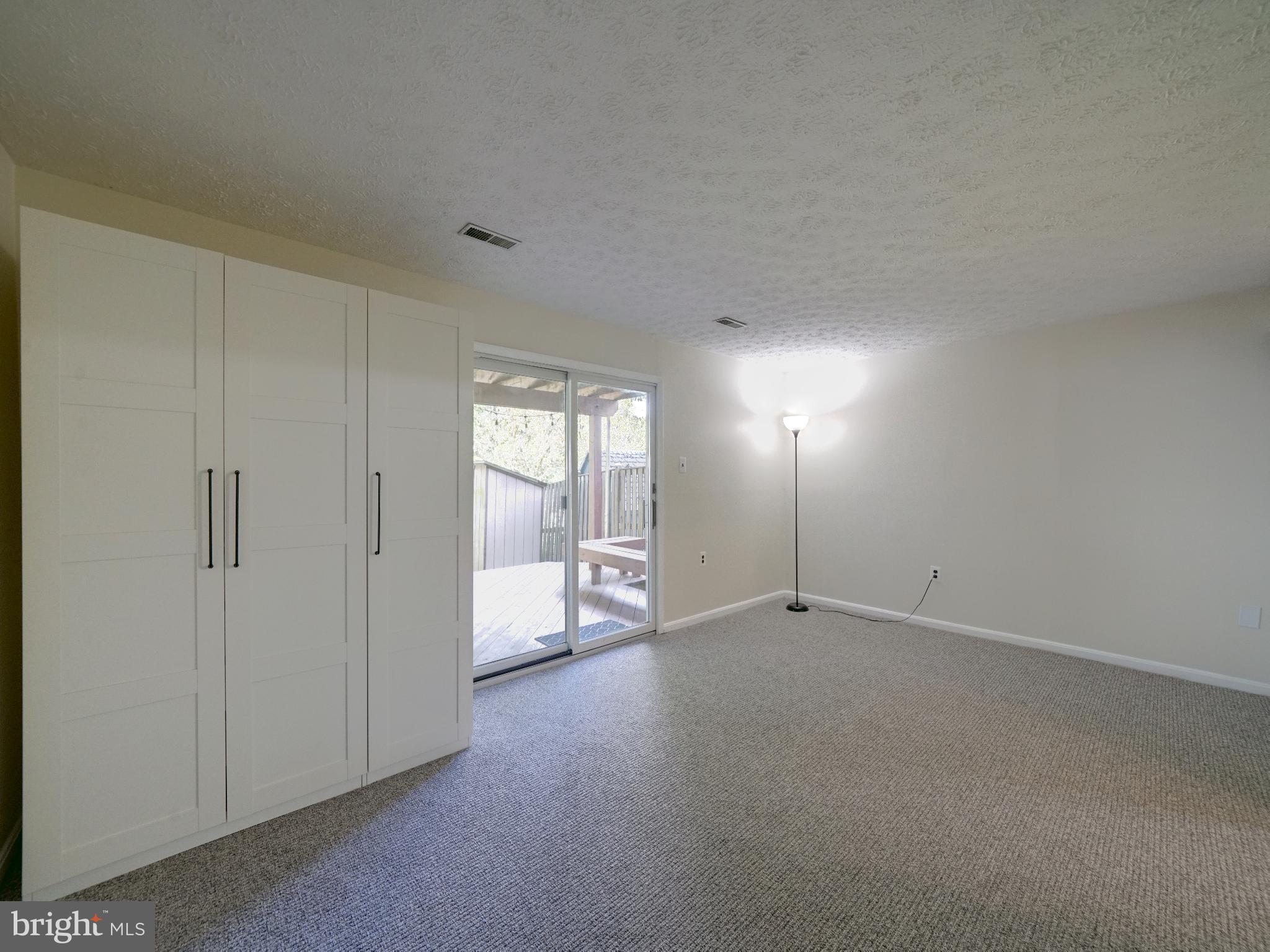 LEISHEAR VILLAGE - Residential