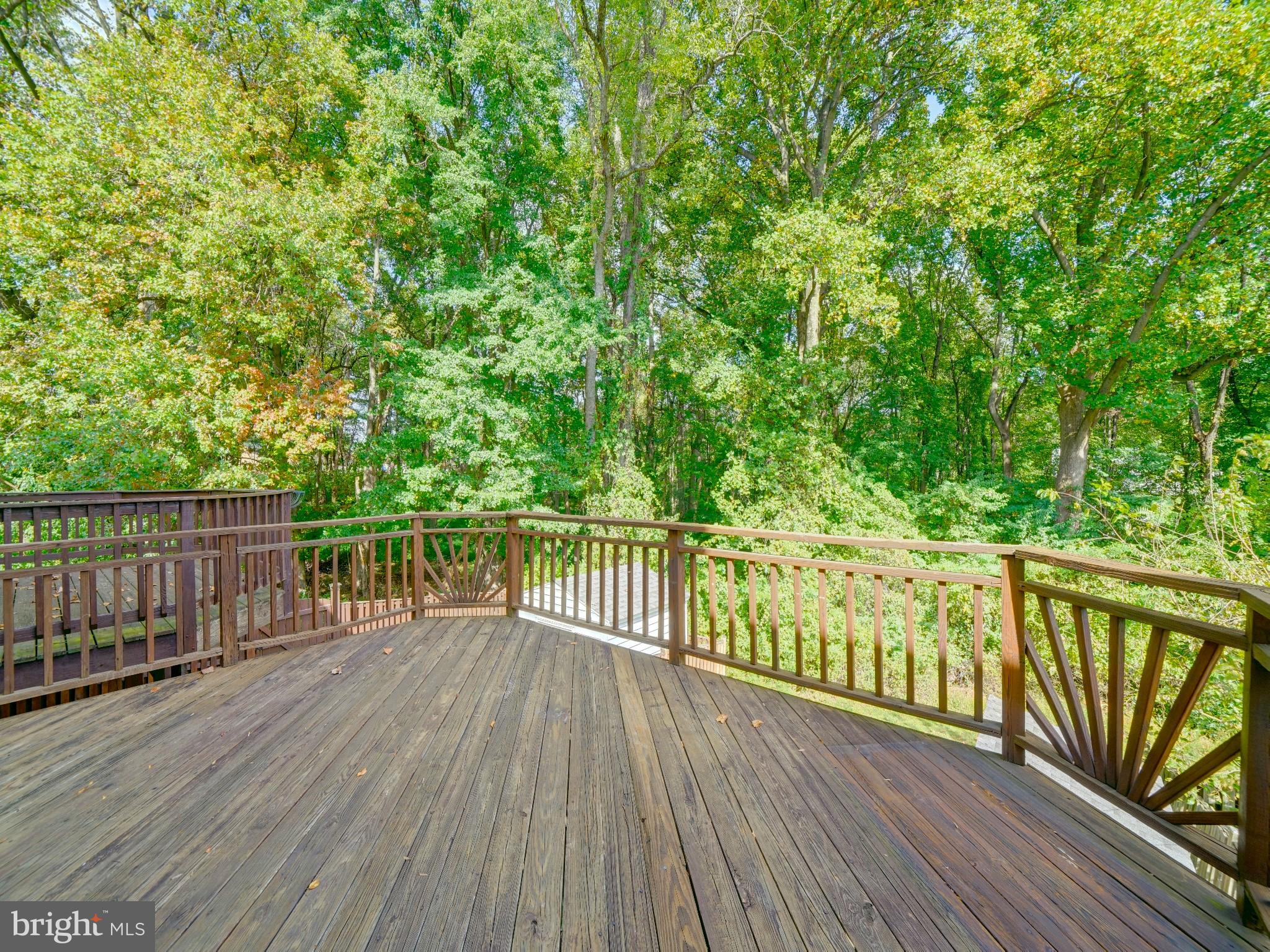 LEISHEAR VILLAGE - Residential