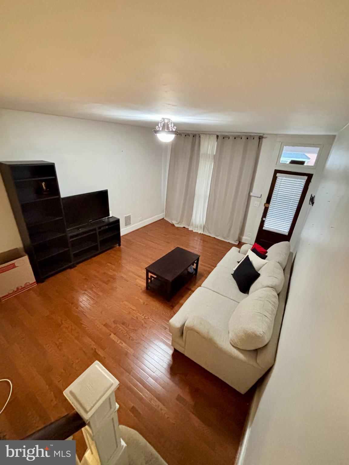 PEN LUCY - Residential