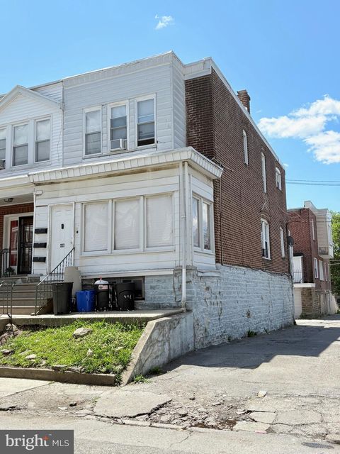 Multifamily For Sale - 446 Roselyn Street<br/> PHILADELPHIA, PA 19120