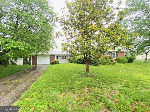 12116 WHITEHALL DRIVE BOWIE MD 20715