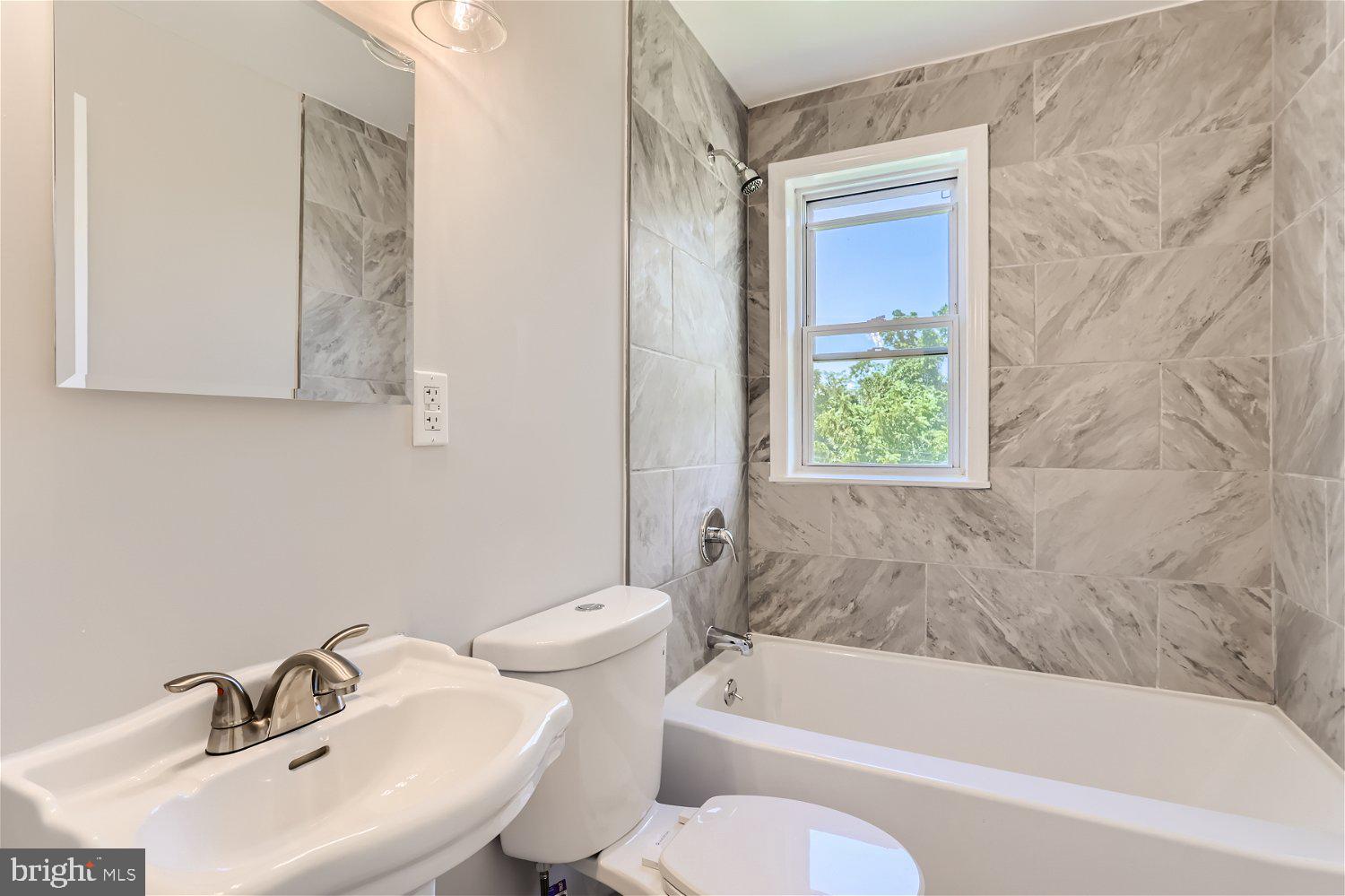 IRVINGTON - Residential