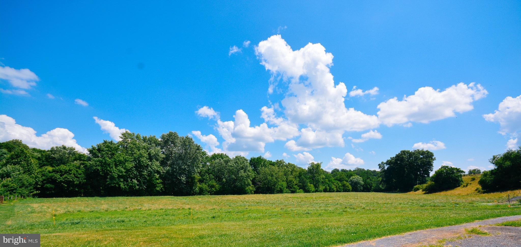 MIDDLETOWN - Residential