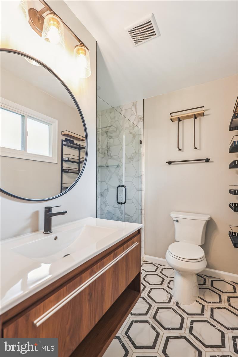 WESTVIEW HILLS - Residential