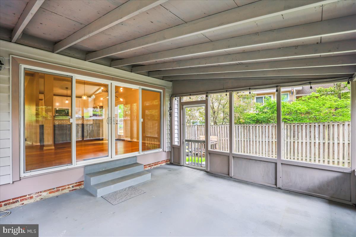 WESTVIEW HILLS - Residential