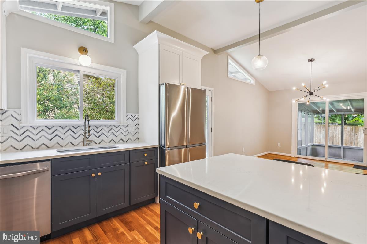 WESTVIEW HILLS - Residential