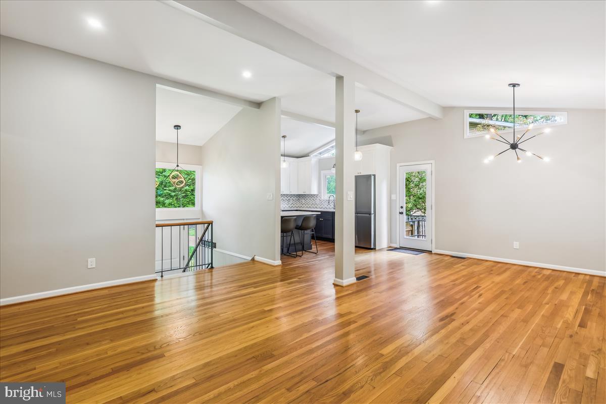 WESTVIEW HILLS - Residential