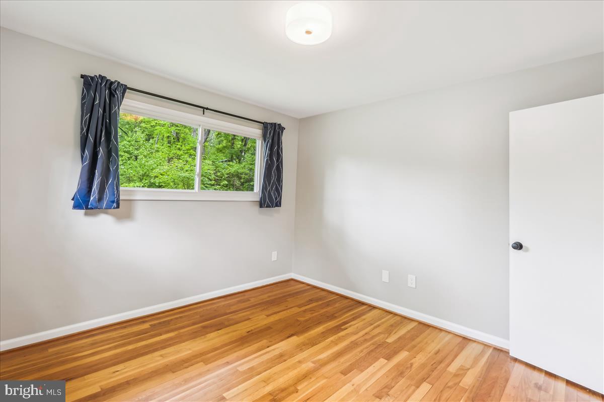 WESTVIEW HILLS - Residential