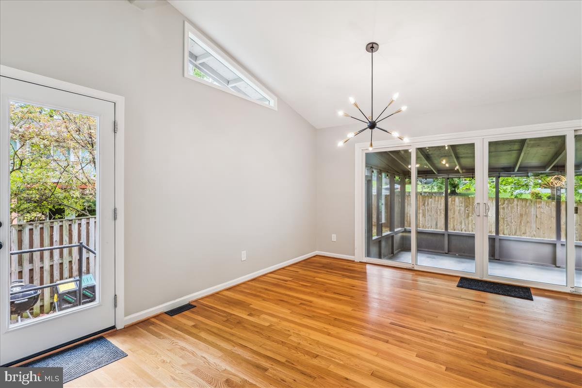 WESTVIEW HILLS - Residential