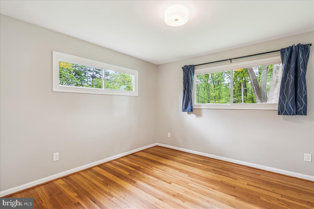 WESTVIEW HILLS - Residential