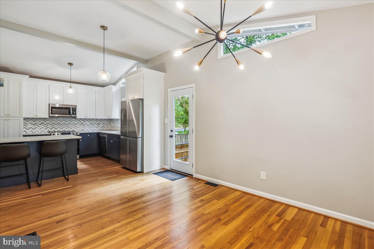 WESTVIEW HILLS - Residential