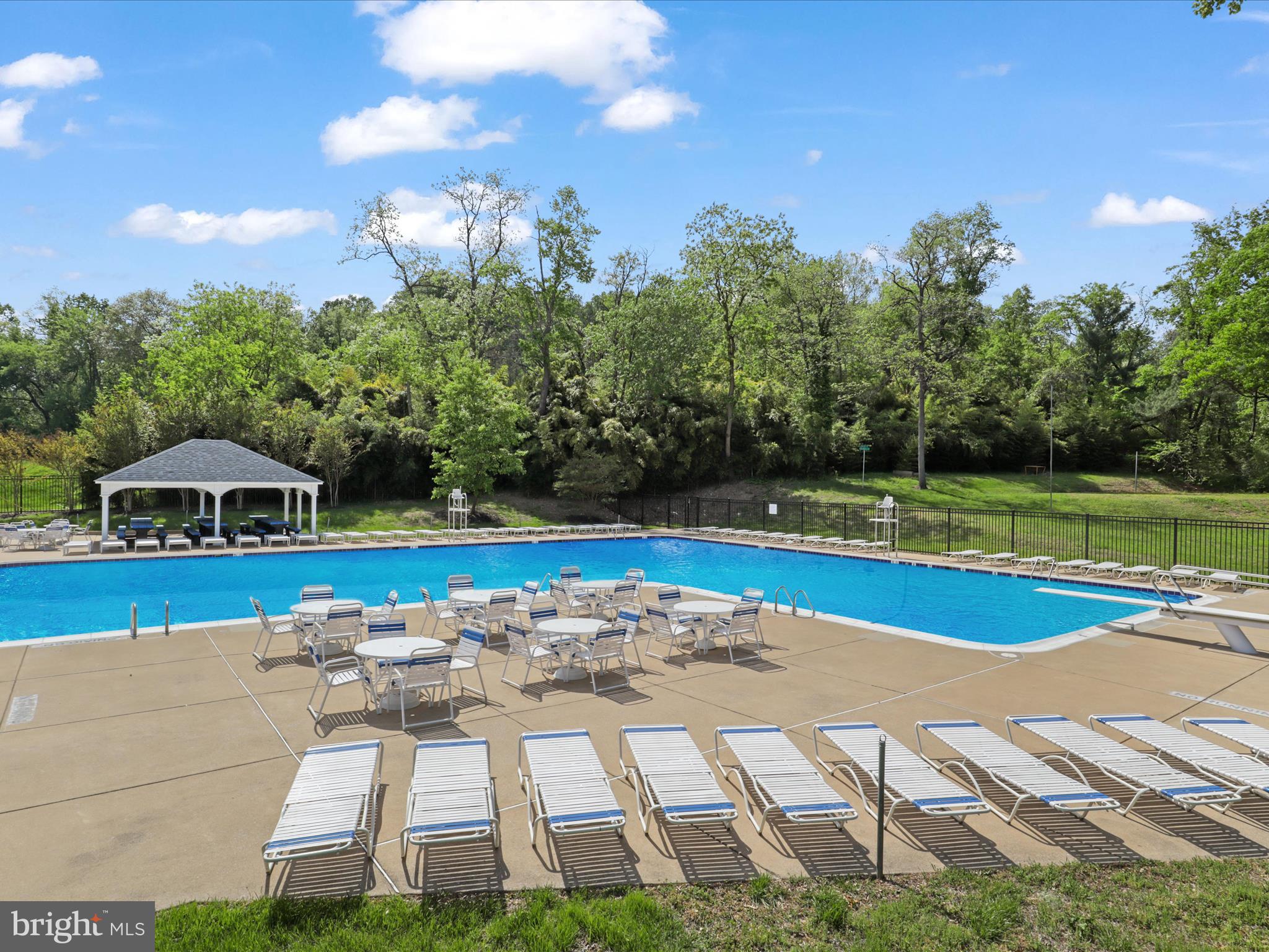 OVERLOOK - Residential