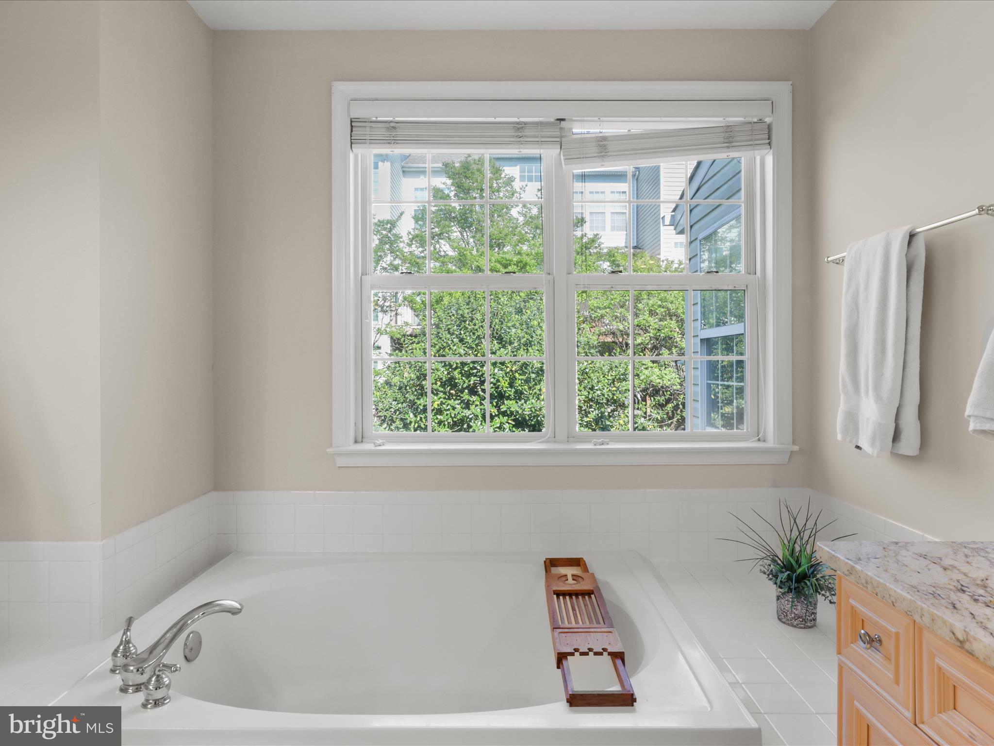 OVERLOOK - Residential