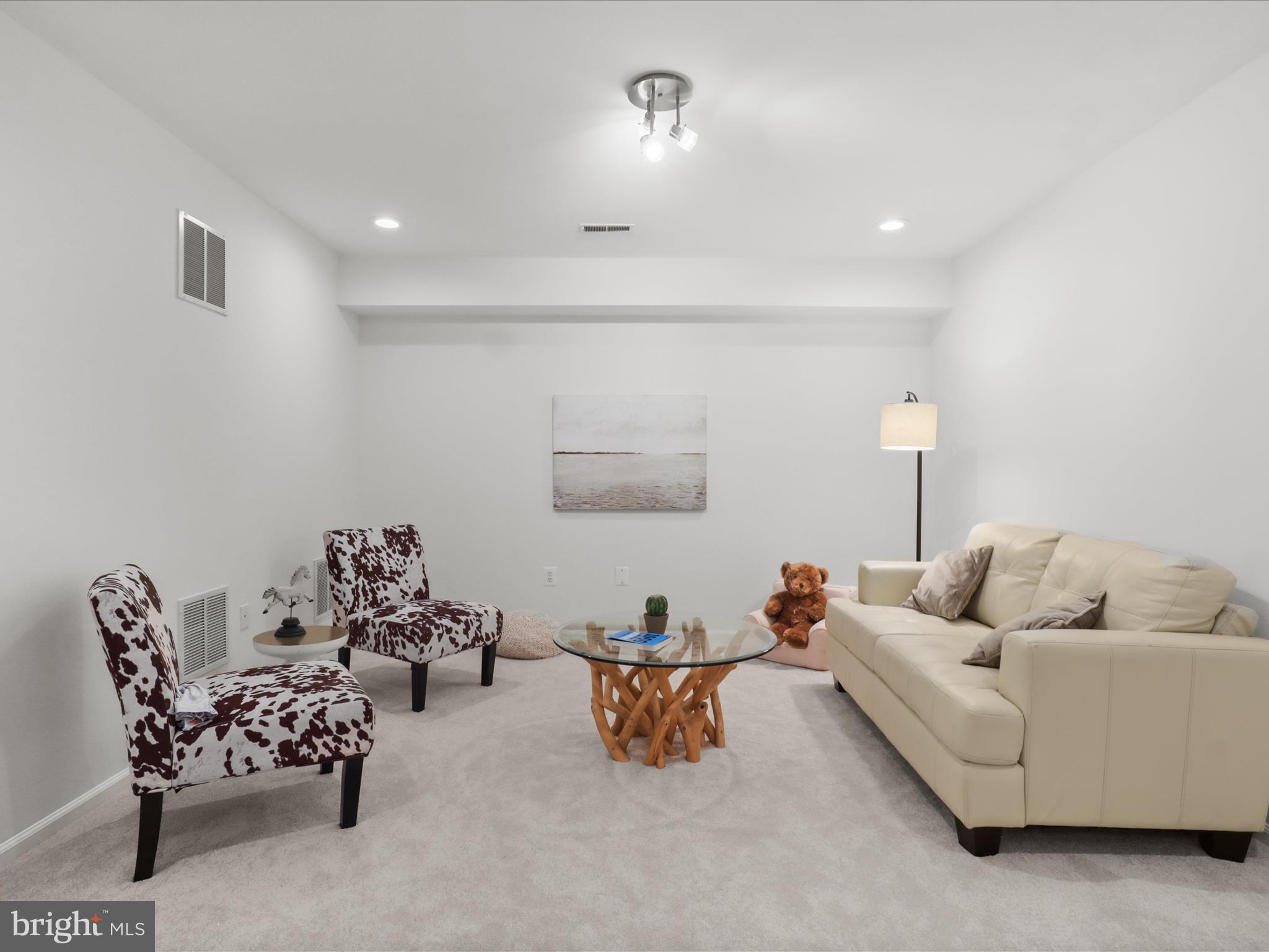 OVERLOOK - Residential