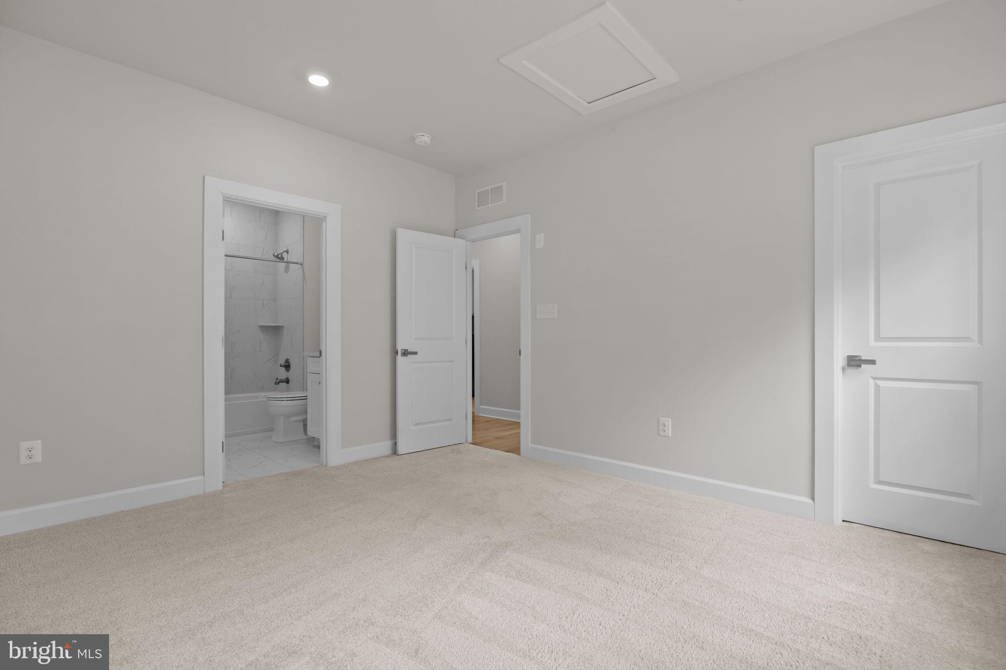 MAYFIELD - Residential