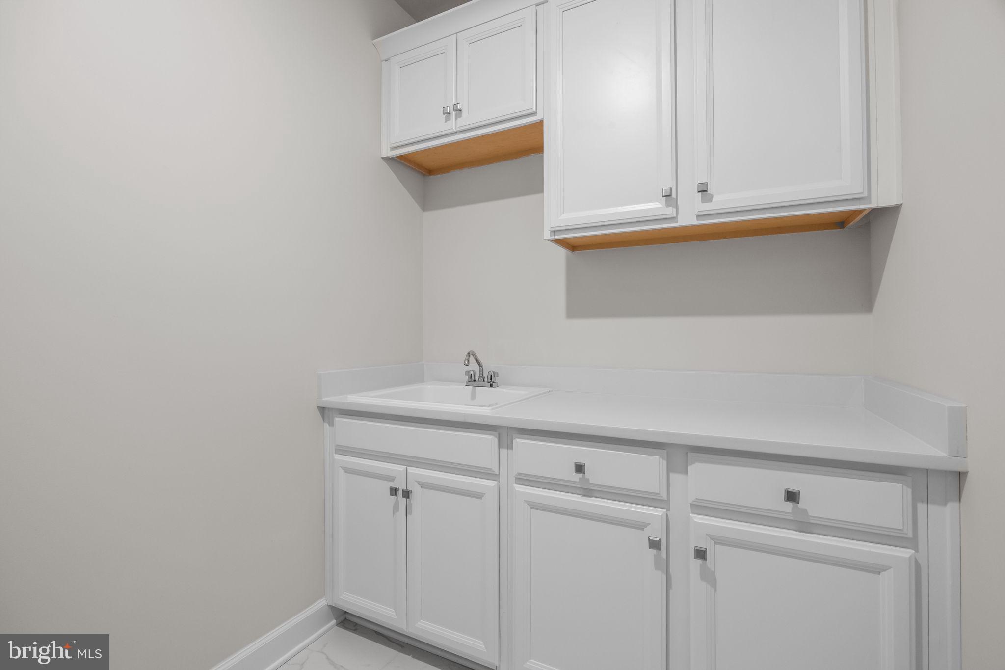 MAYFIELD - Residential