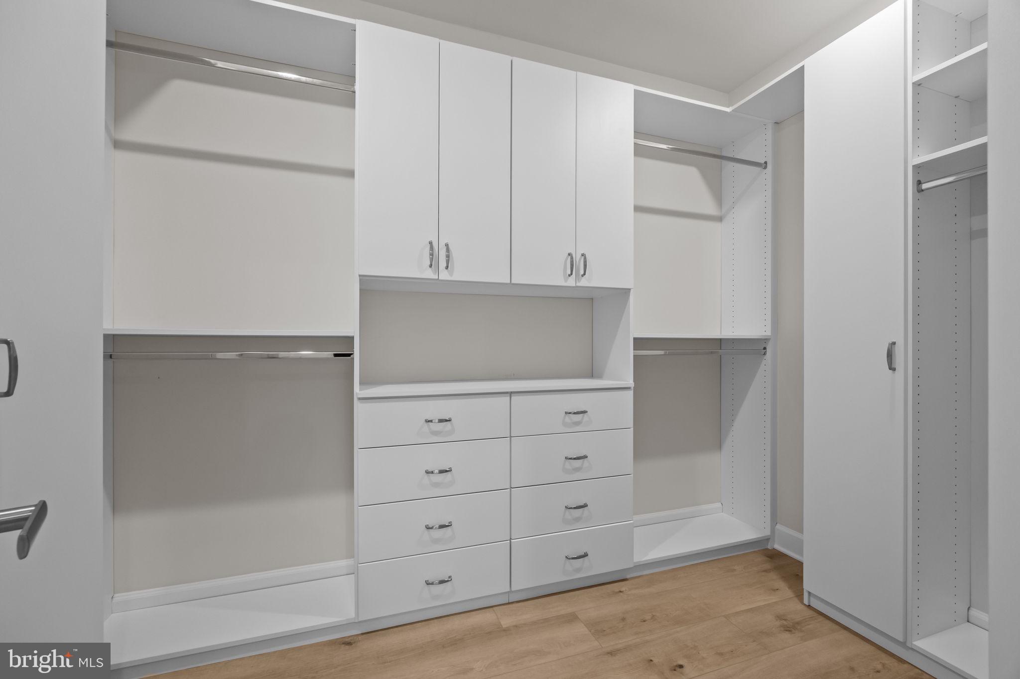 MAYFIELD - Residential