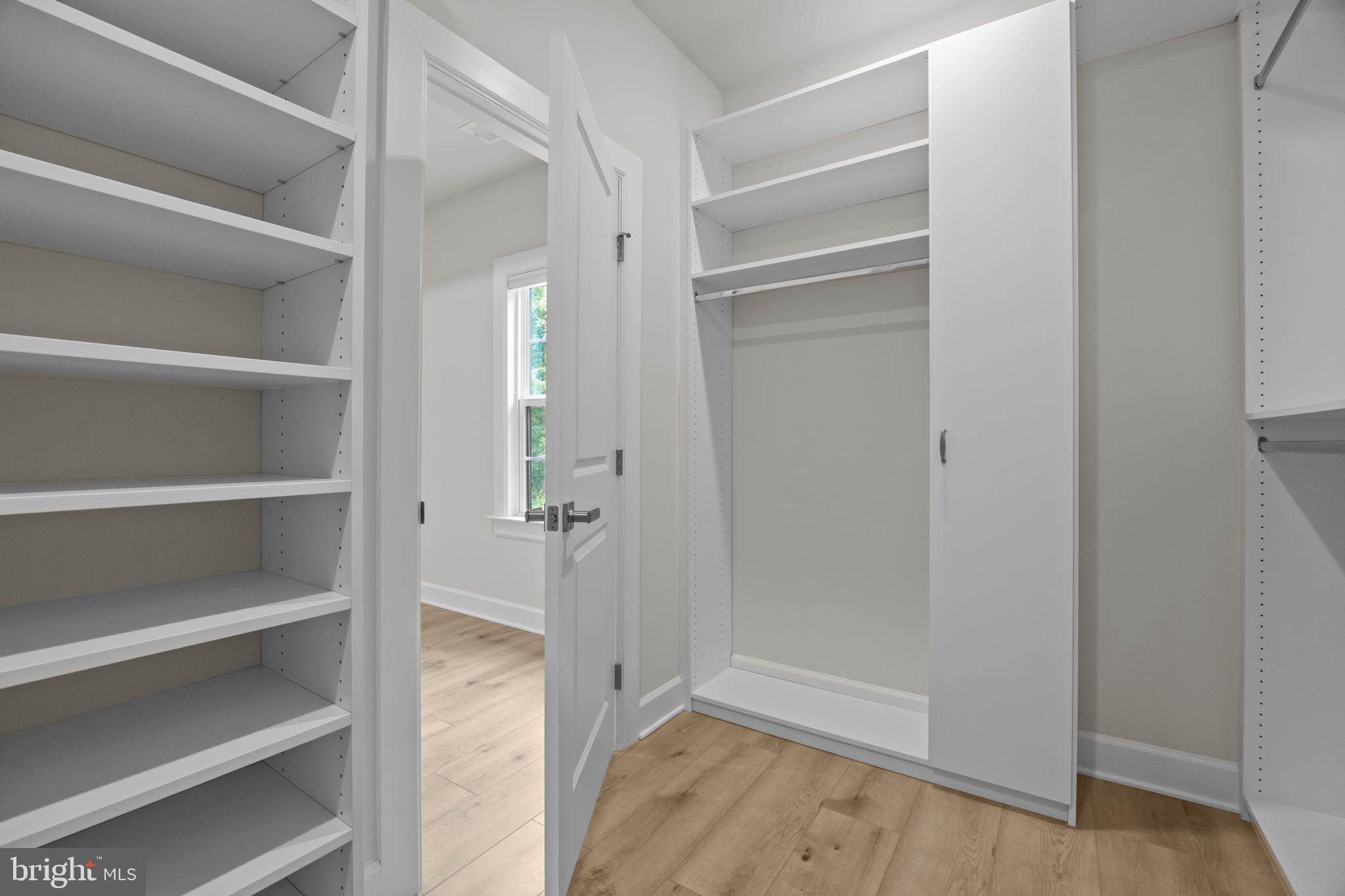 MAYFIELD - Residential