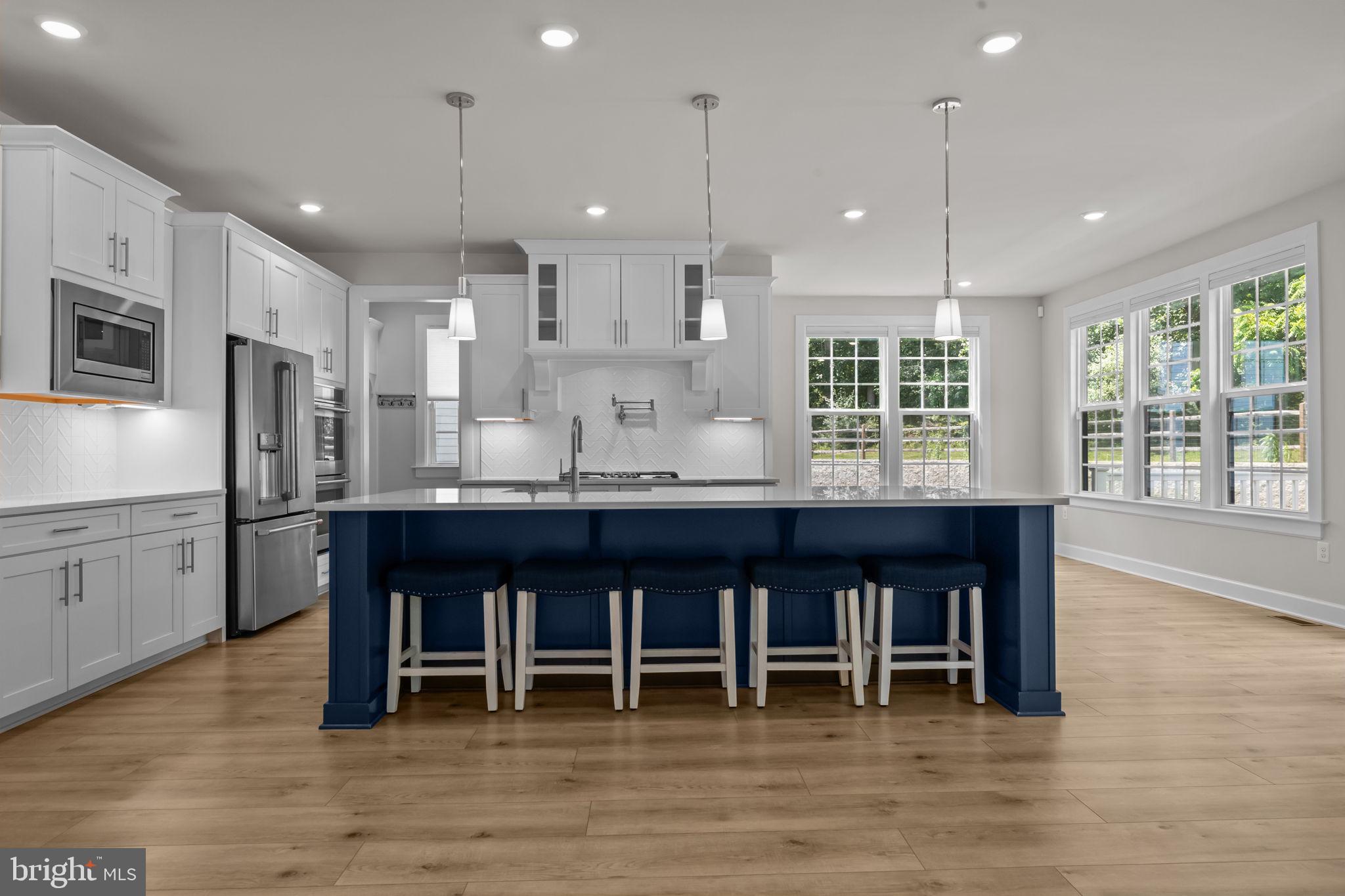 MAYFIELD - Residential