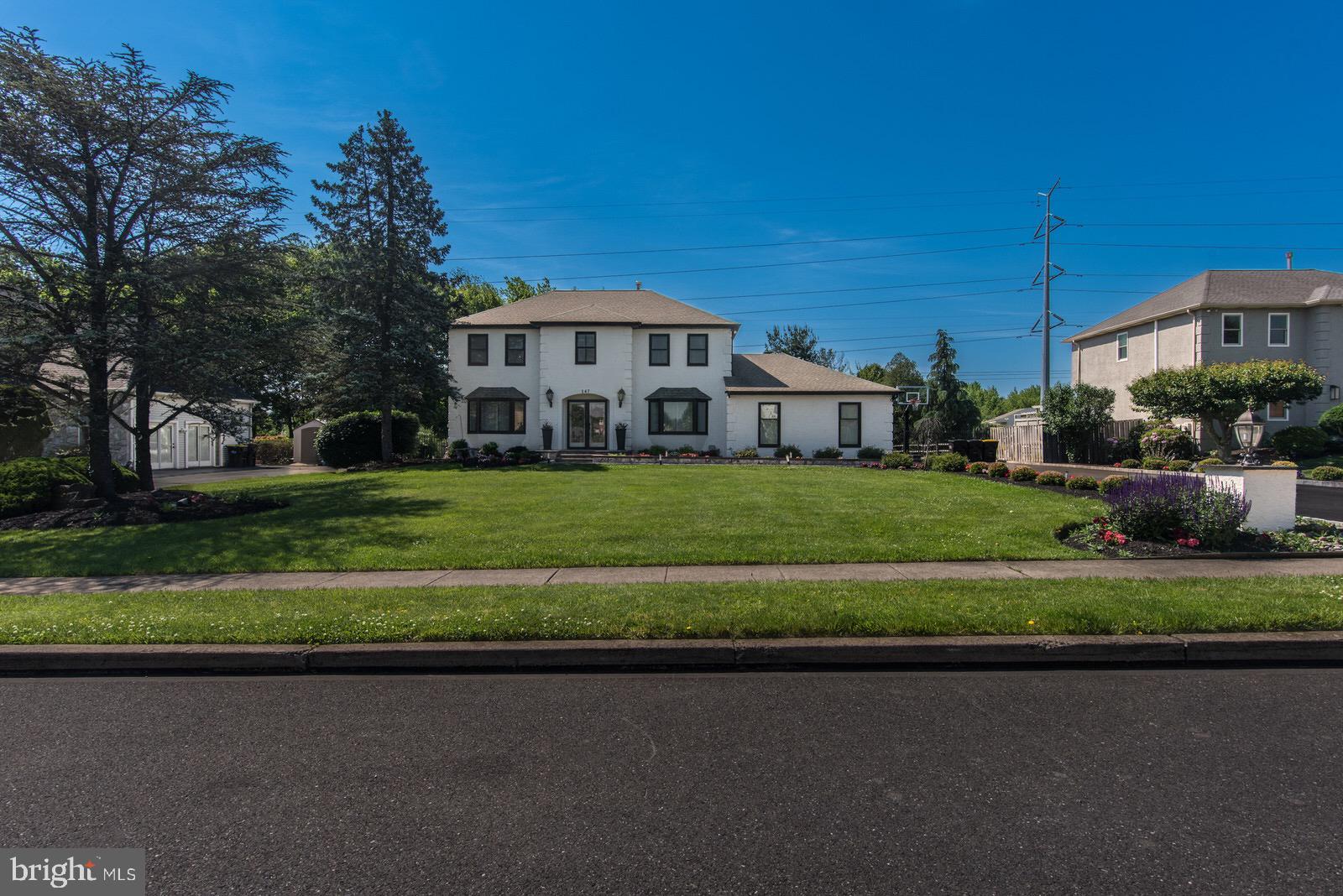 GWYNMONT FARMS - Residential