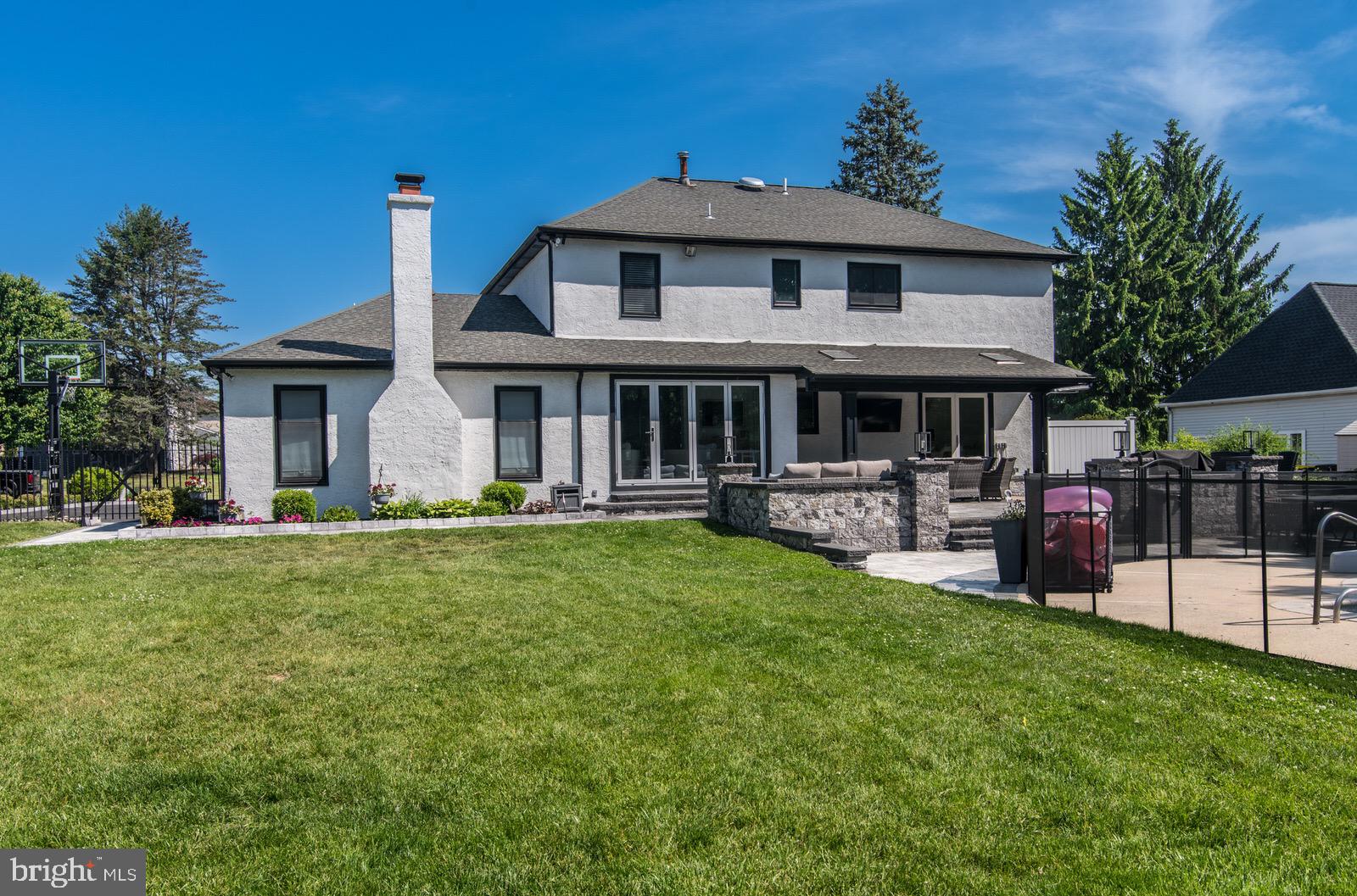 GWYNMONT FARMS - Residential