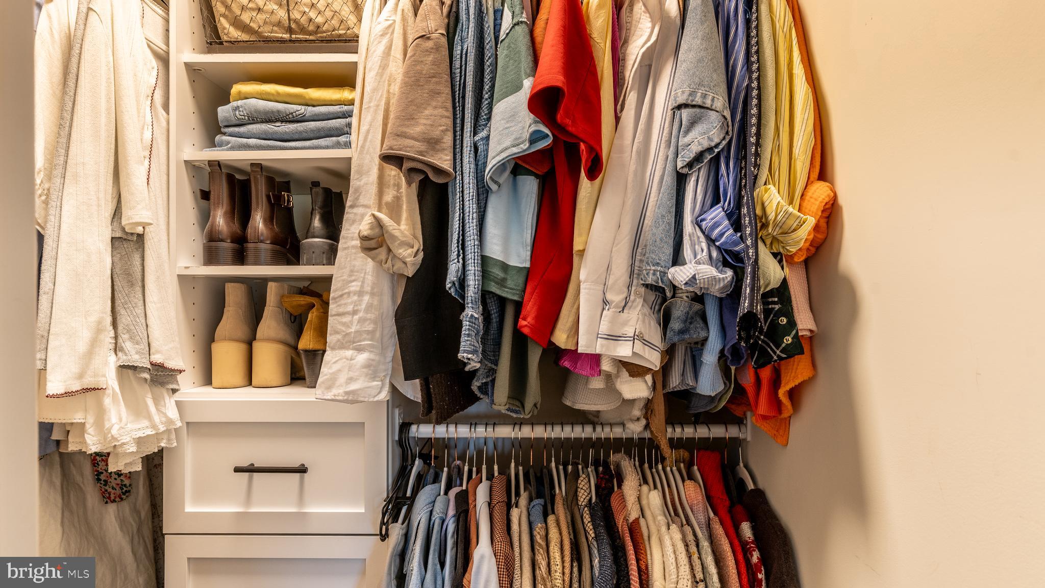 FORT HILL FARMS - Residential