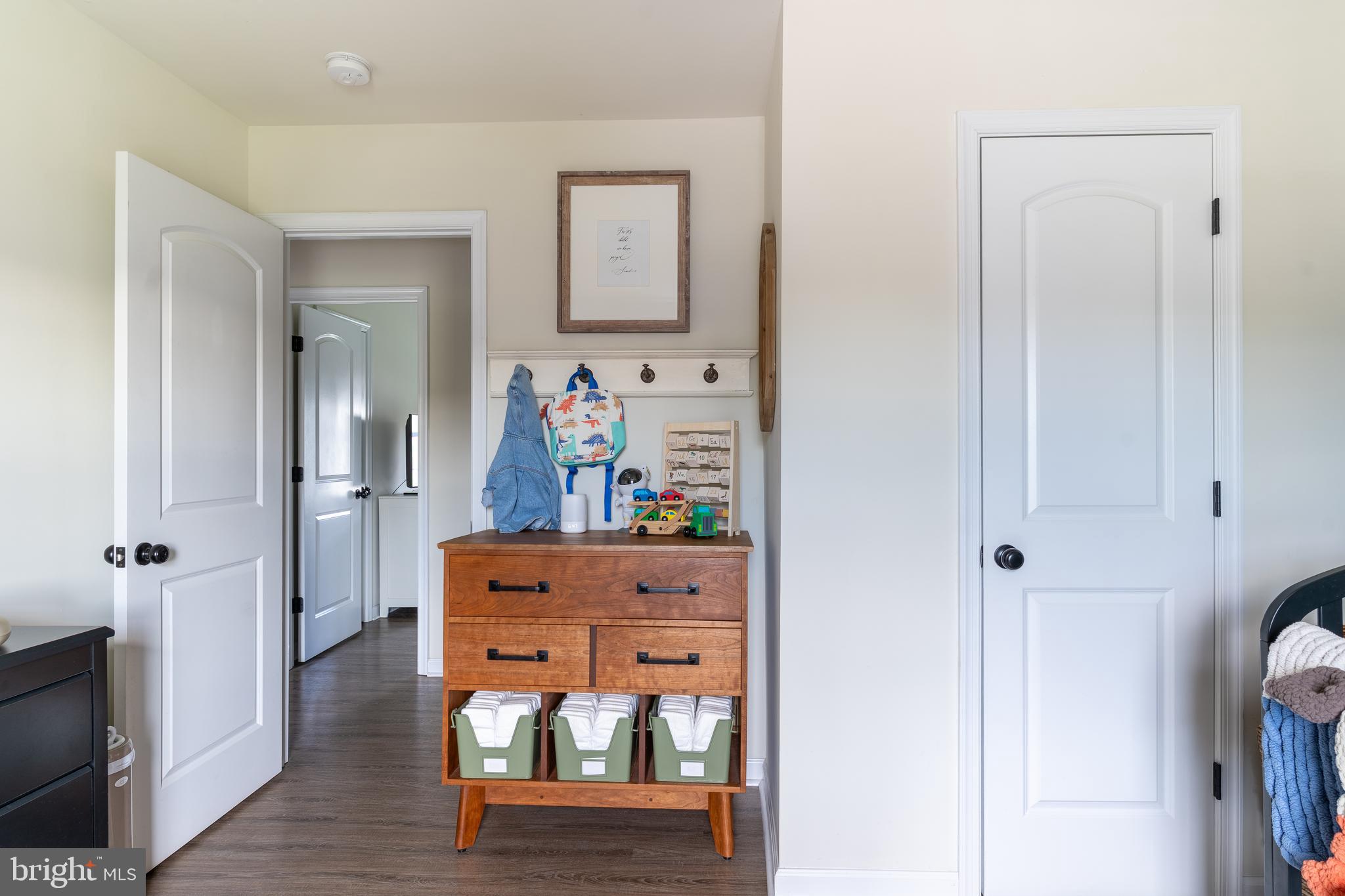 FORT HILL FARMS - Residential