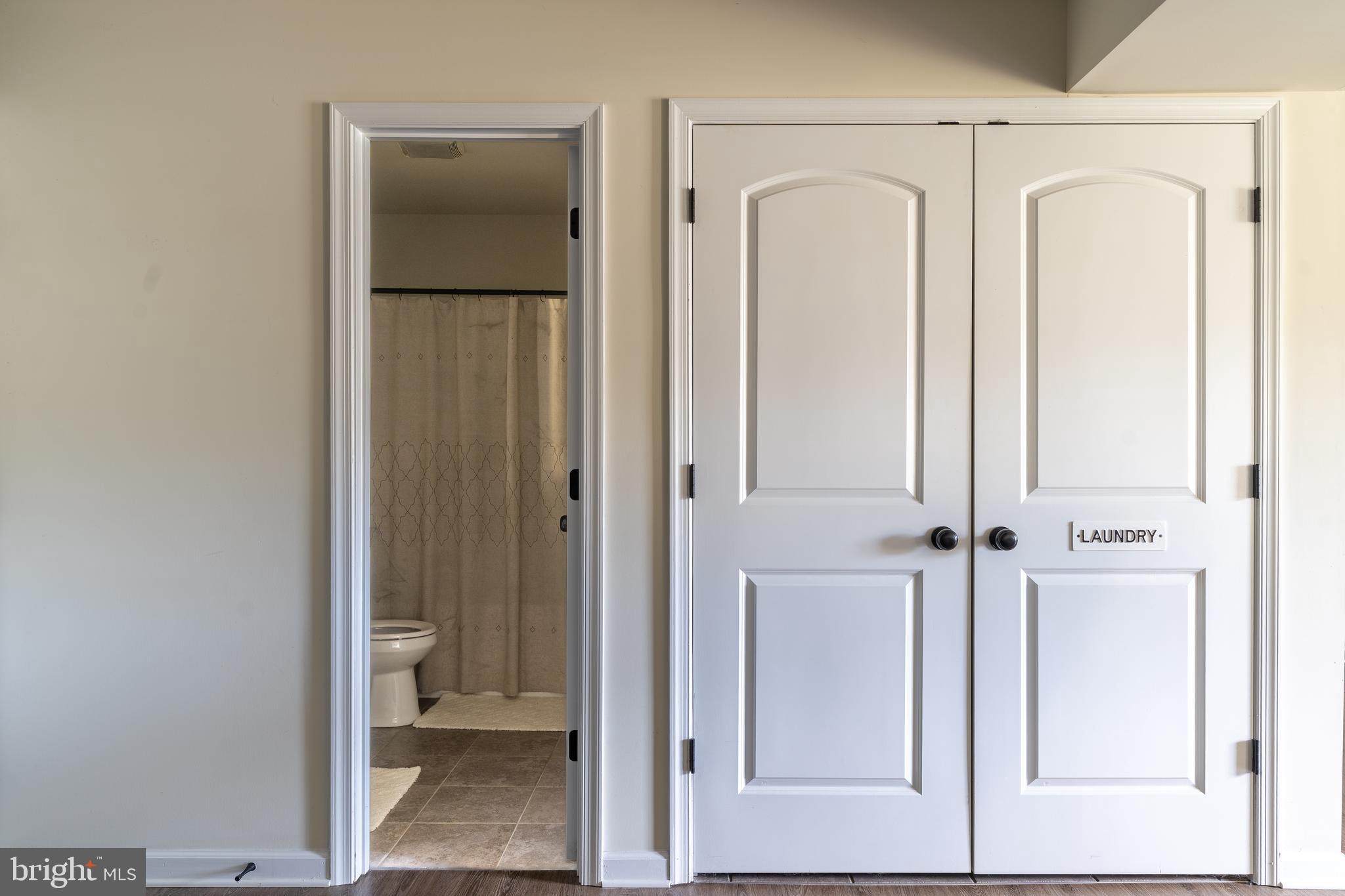 FORT HILL FARMS - Residential