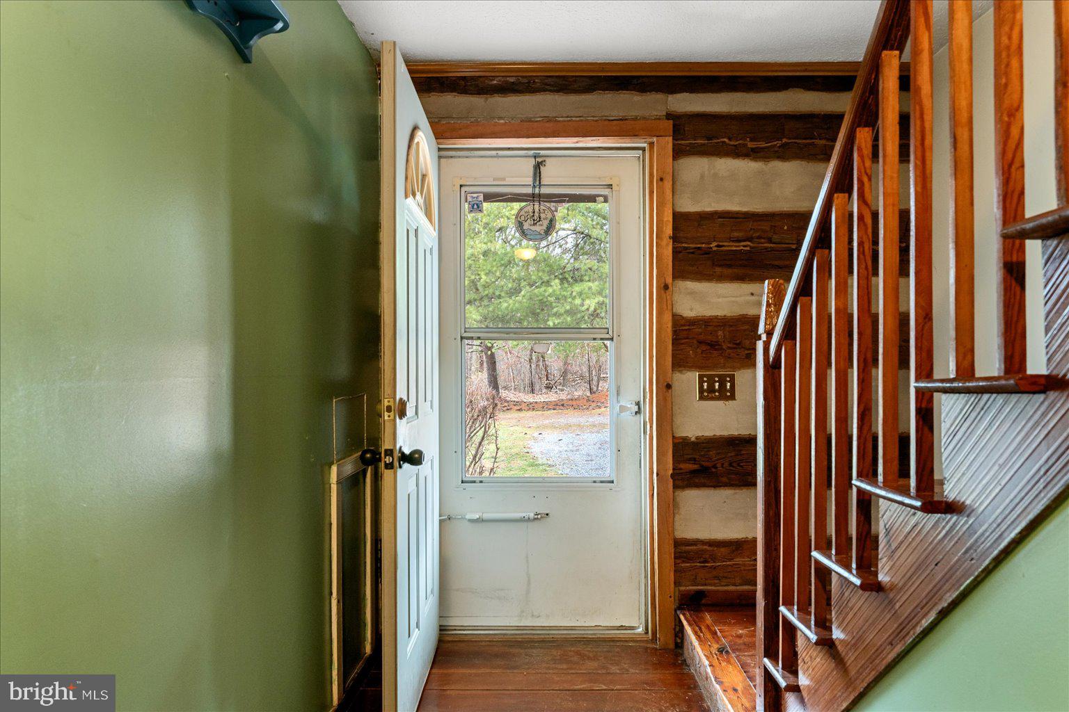 PINE CONE - Residential