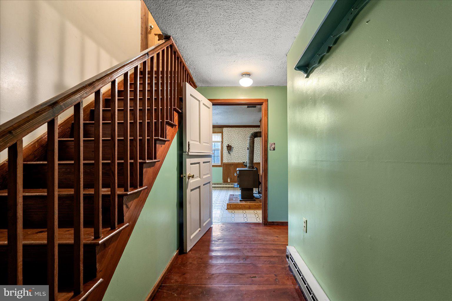 PINE CONE - Residential