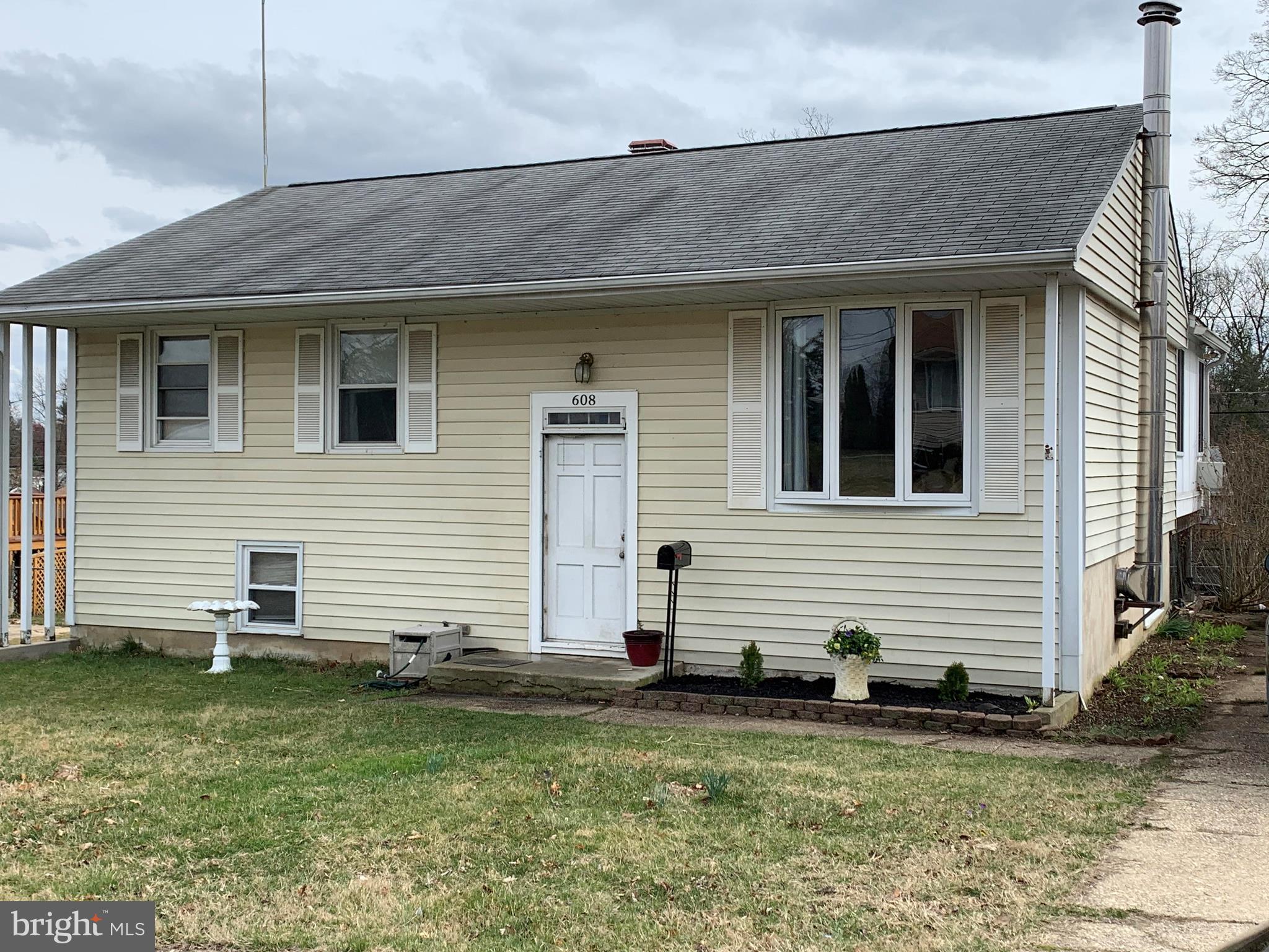 EDGEWOOD MEADOWS - Residential