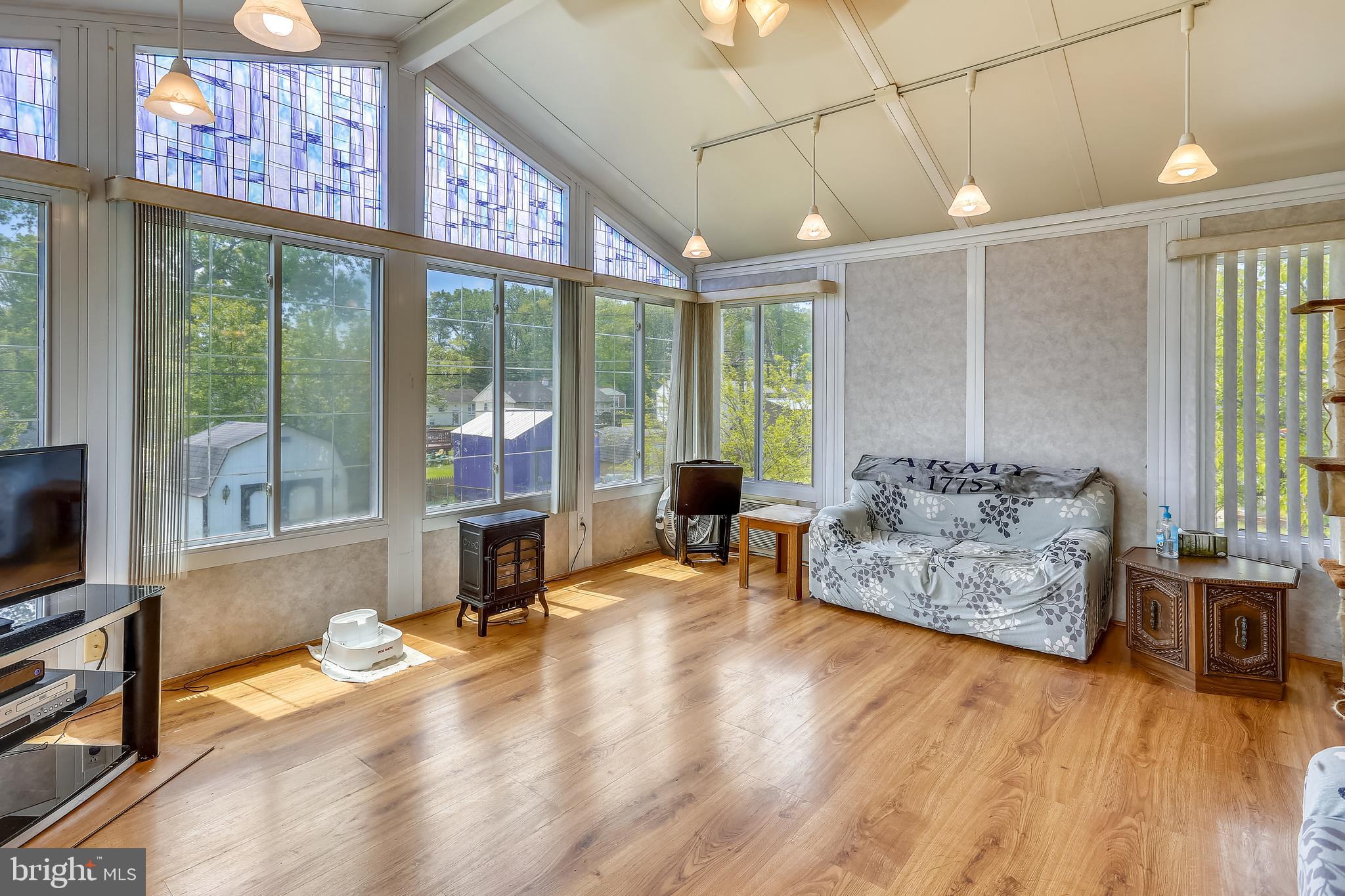 EDGEWOOD MEADOWS - Residential