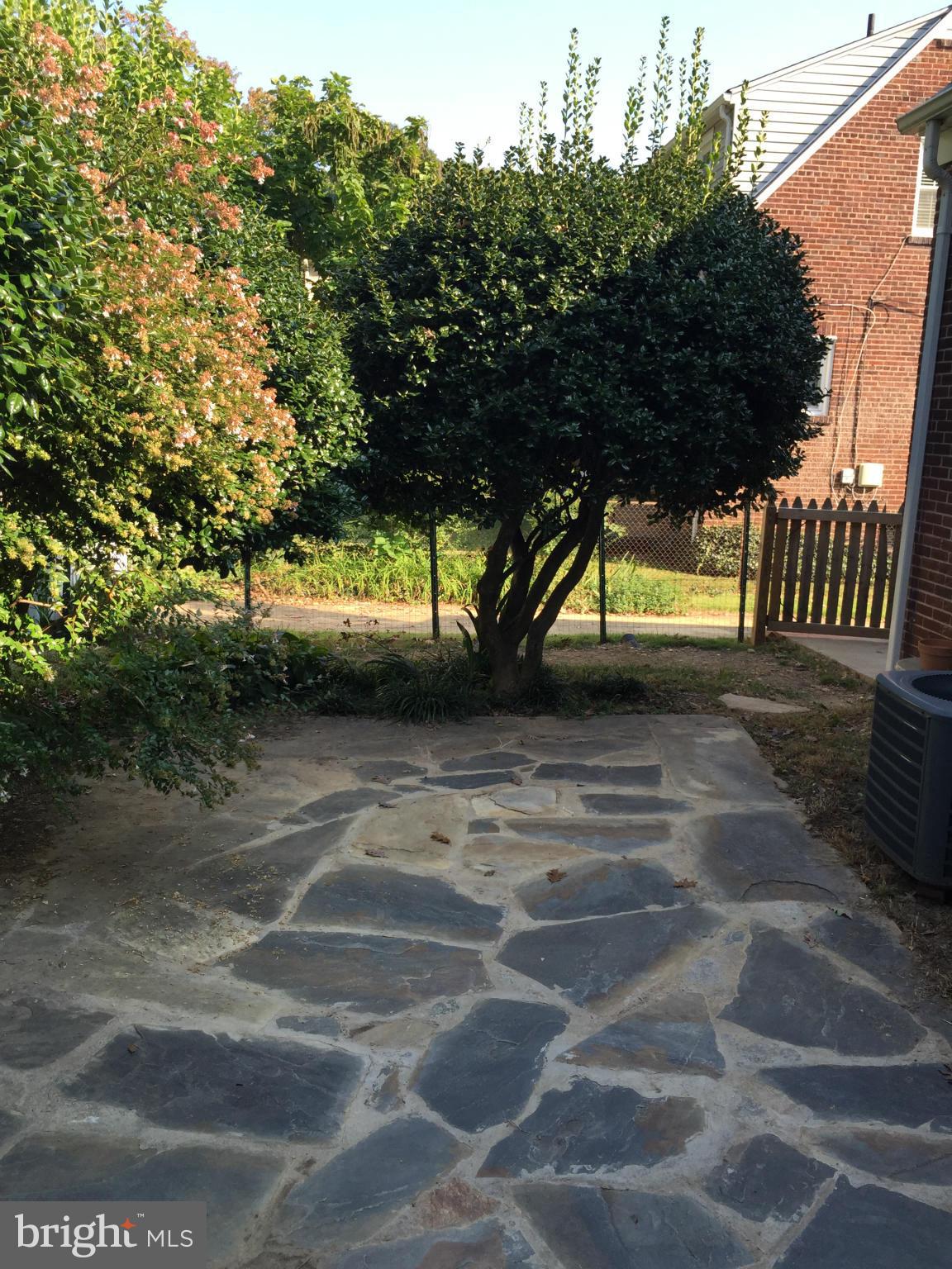 BARCROFT - Residential Lease