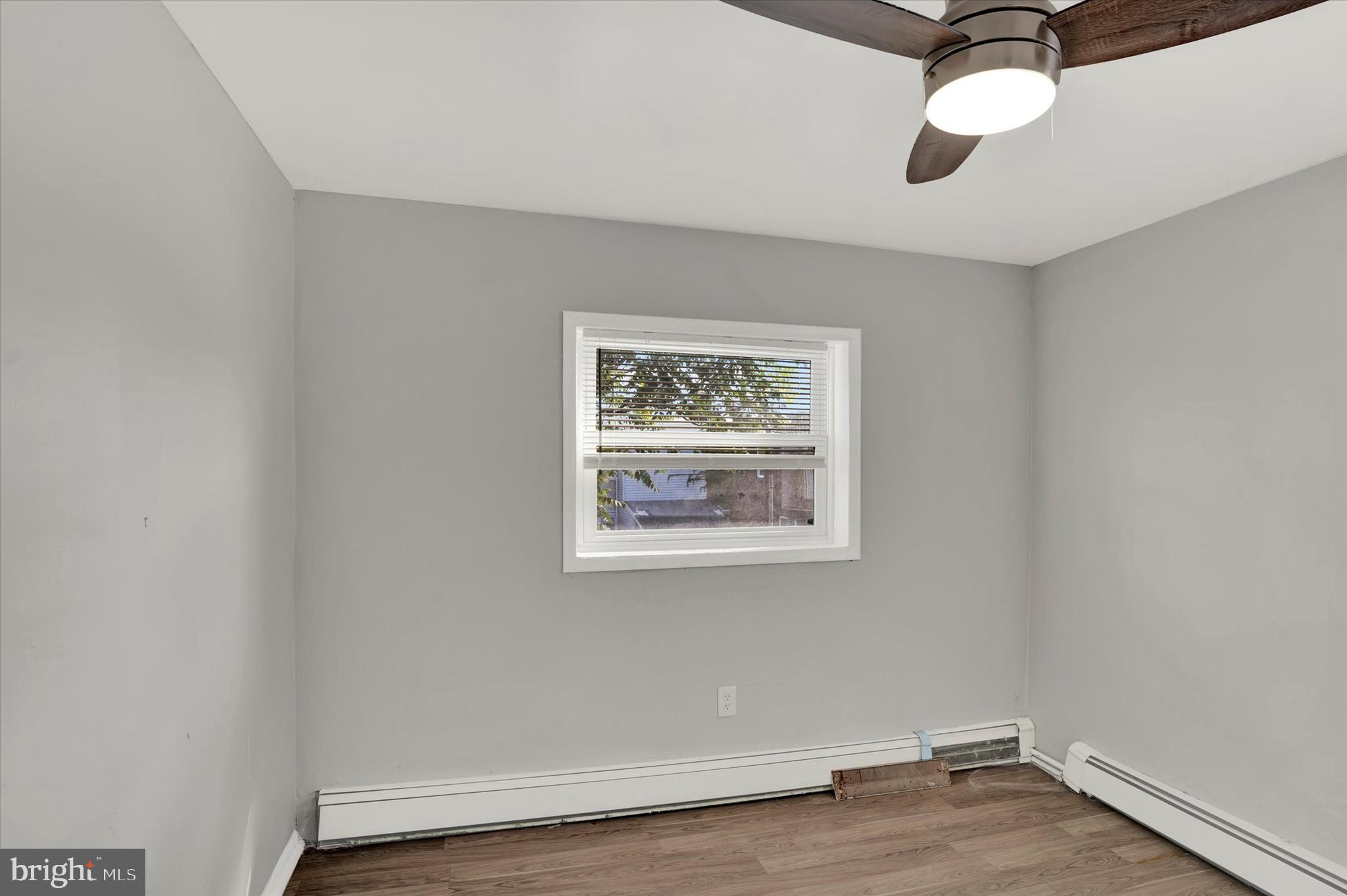 PORT RICHMOND - Residential