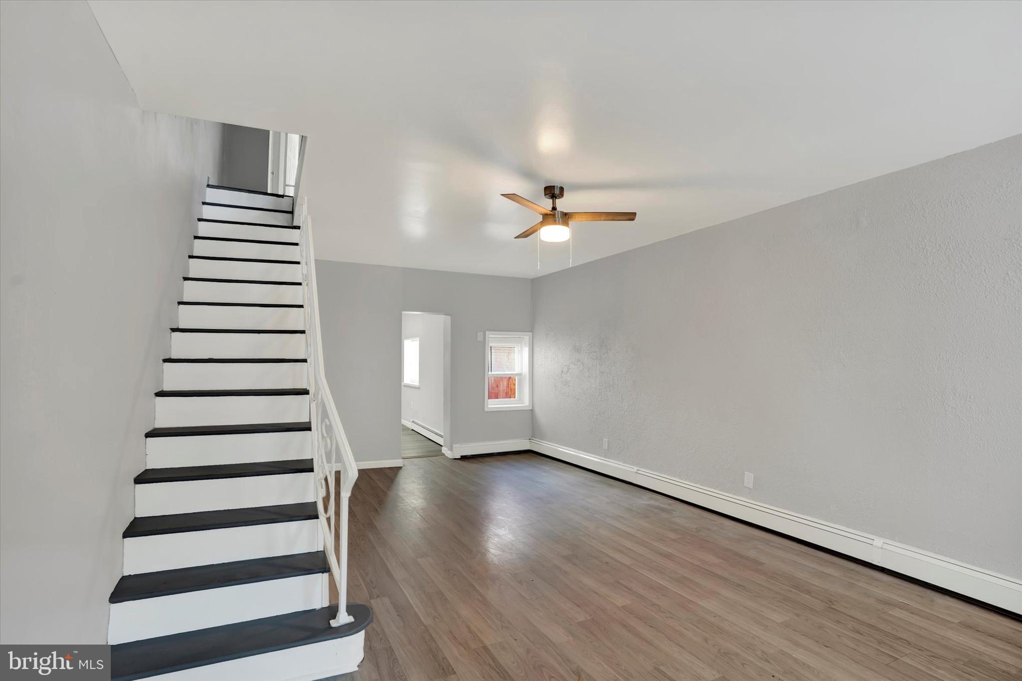 PORT RICHMOND - Residential