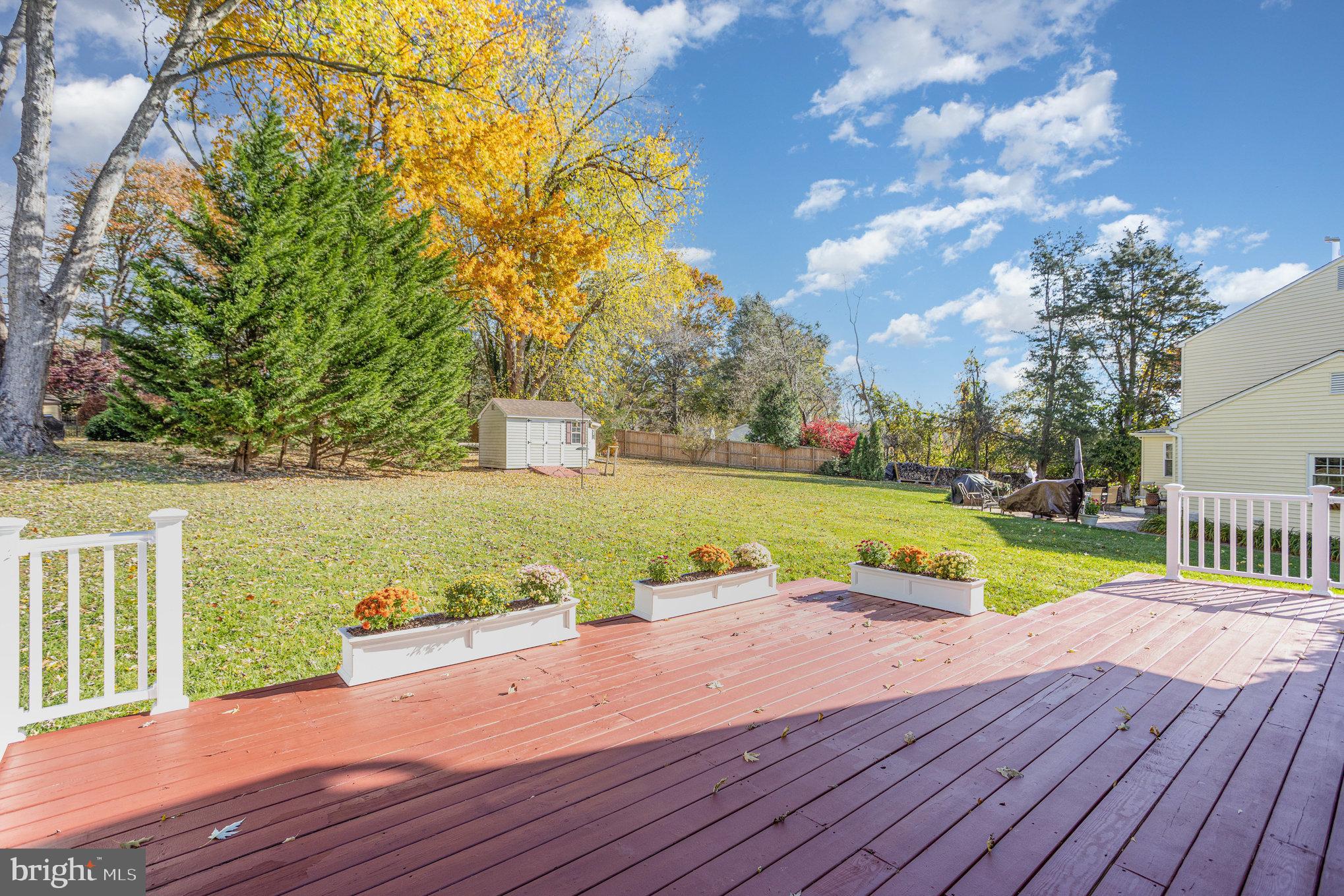 BRADFORD VILLAGE - Residential