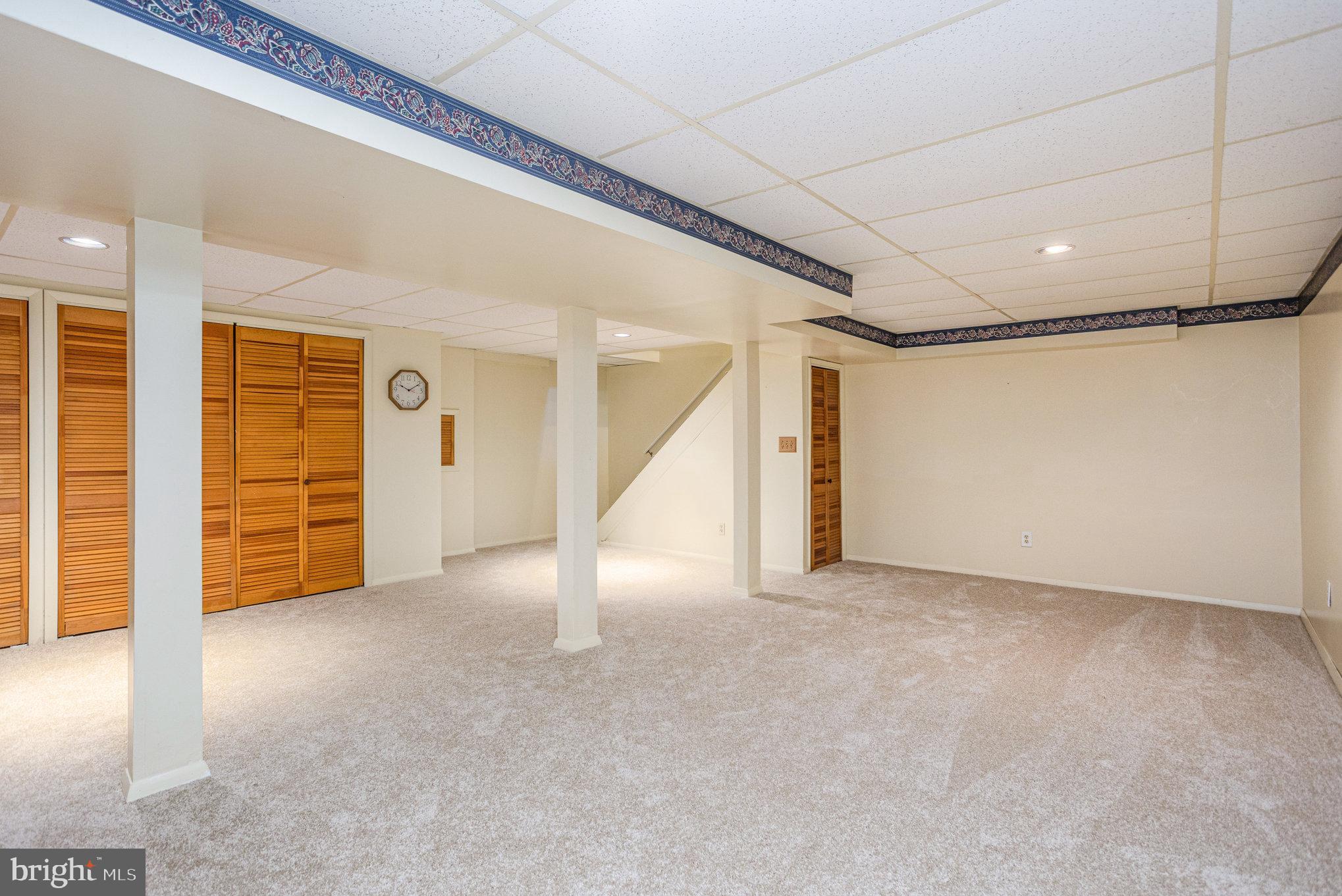 BRADFORD VILLAGE - Residential