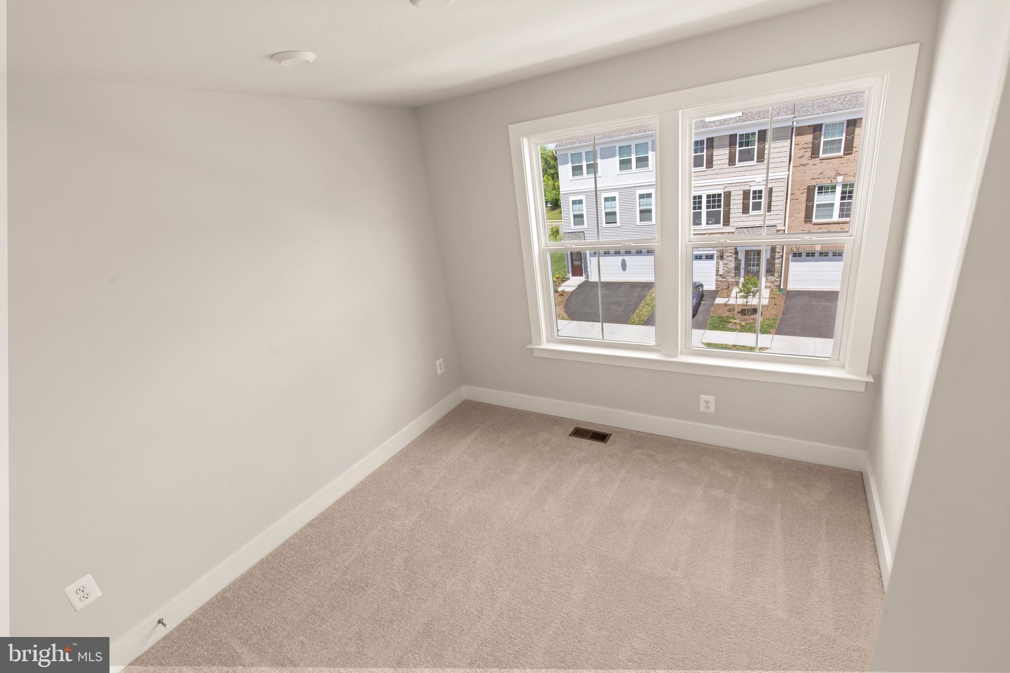 BRADLEY SQUARE - Residential Lease