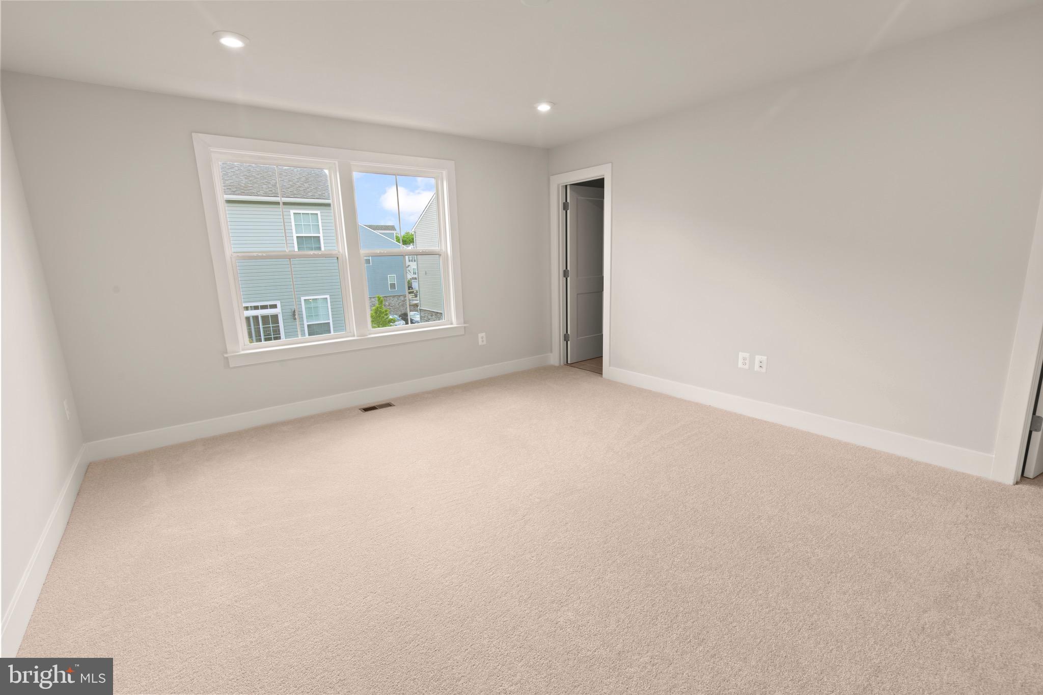 BRADLEY SQUARE - Residential Lease