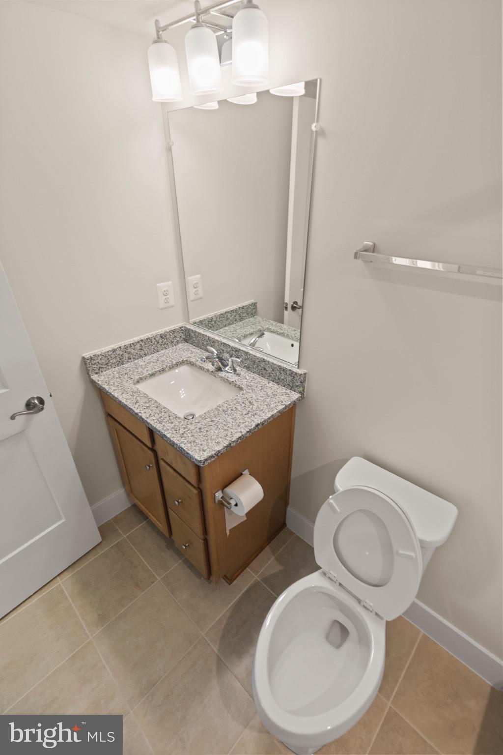 BRADLEY SQUARE - Residential Lease