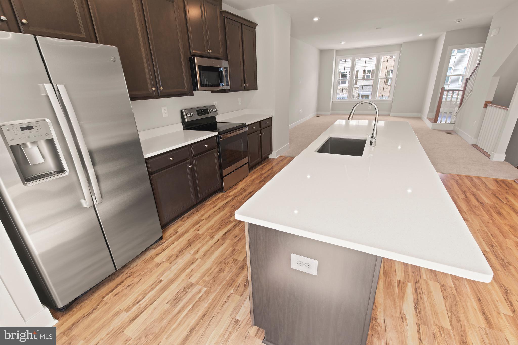 BRADLEY SQUARE - Residential Lease