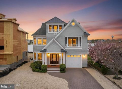 Photo of 1413 Ocean Avenue, POINT PLEASANT BEACH, NJ 08742 (MLS # NJOC2041828)