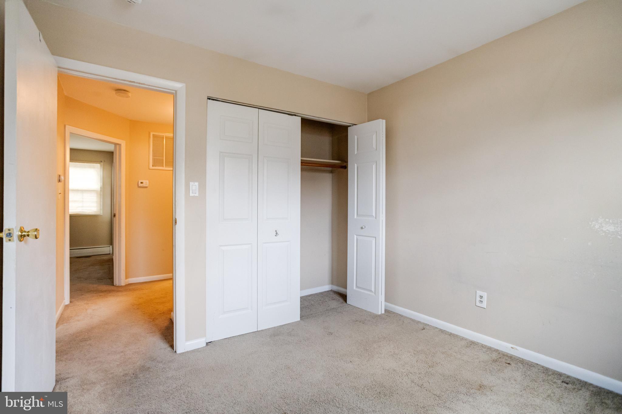 MAPLE RIDGE - Residential